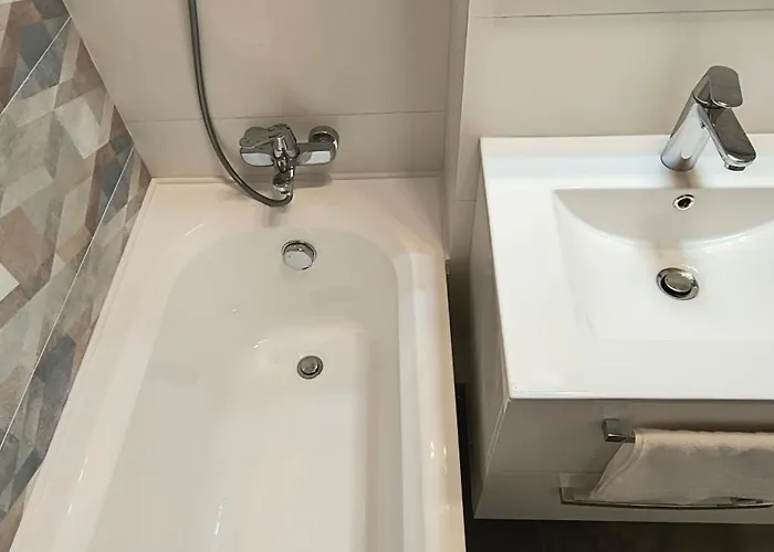 Apartman Luxury Intercontinental 4 Bedrooms Old Brand New Bukarest