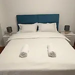 Luxury Intercontinental 4 Bedrooms Old Brand New Bukarest
