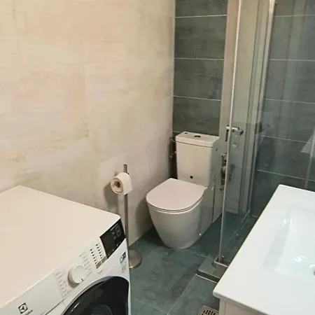 Luxury Intercontinental 4 Bedrooms Old Brand New Bukarest